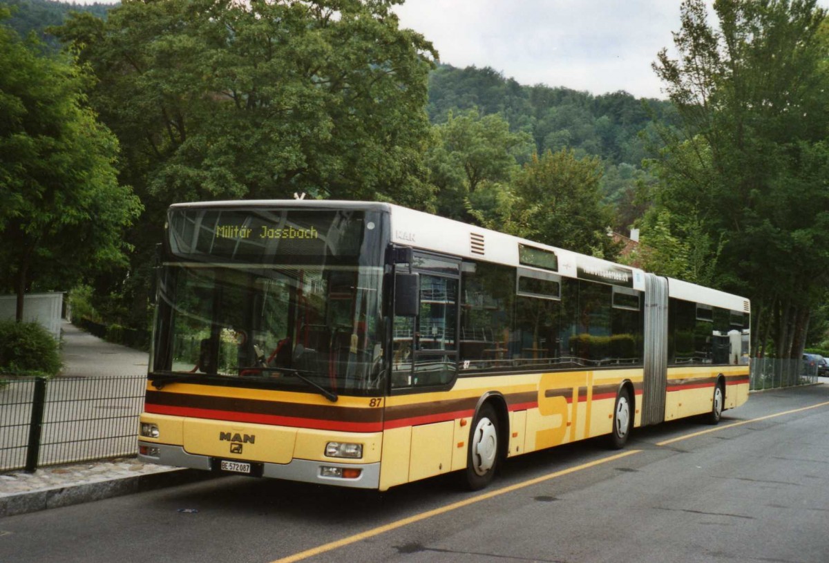 (119'035) - STI Thun - Nr. 87/BE 572'087 - MAN am 11. Juli 2009 bei der Schiffl�ndte Thun