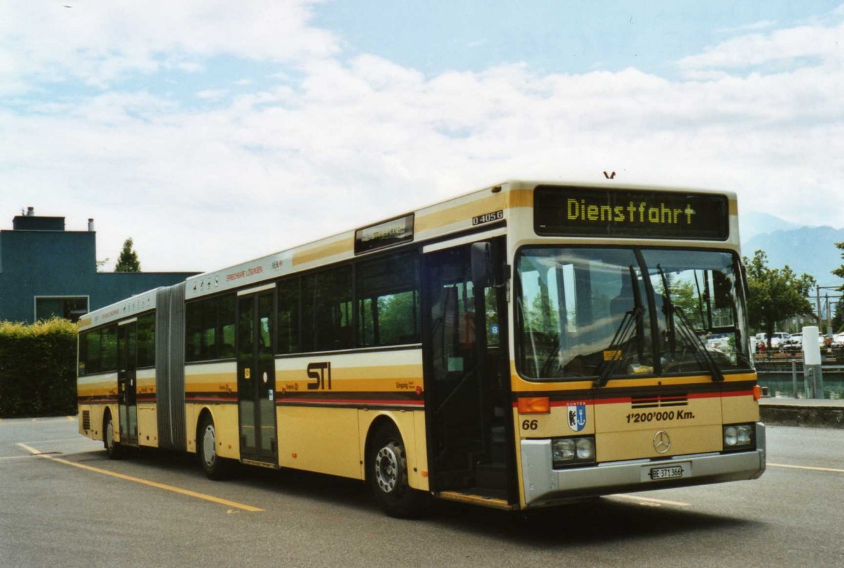 (119'101) - STI Thun - Nr. 66/BE 371'366 - Mercedes am 11. Juli 2009 bei der Schiffl�ndte Thun