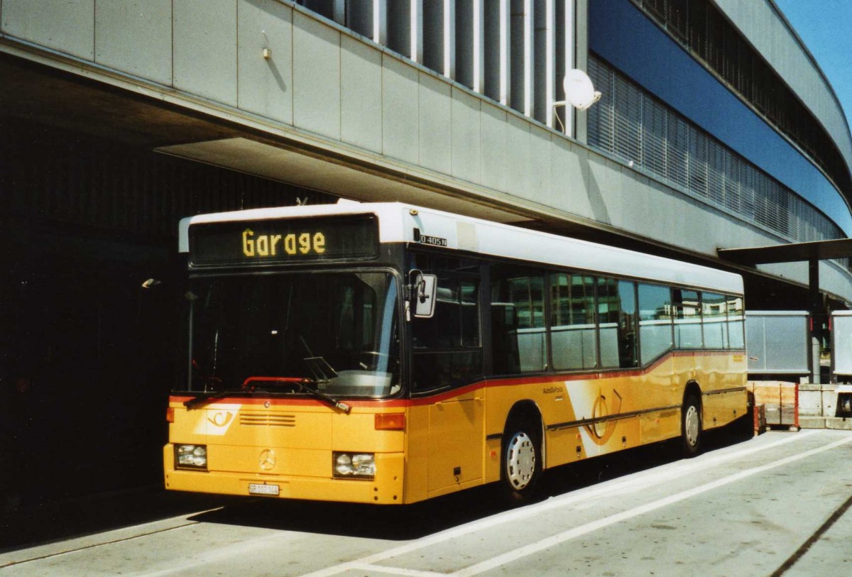 (120'815) - PostAuto Graub�nden - GR 102'344 - Mercedes (ex PostAuto Berner Oberland; ex P 25'572) am 31. August 2009 in Bern, Postautostation