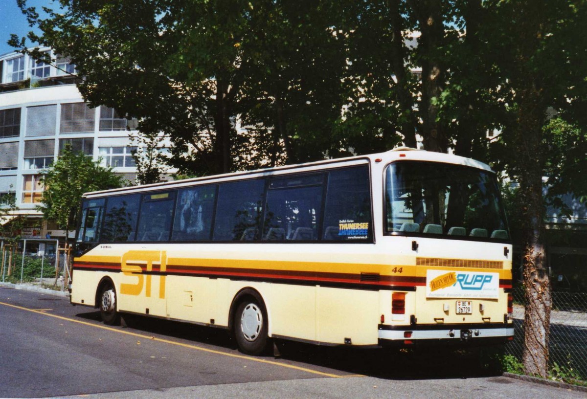 (120'927) - STI Thun - Nr. 44/BE 26'729 - Setra (ex AGS Sigriswil) am 9. September 2009 bei der Schiffl�ndte Thun