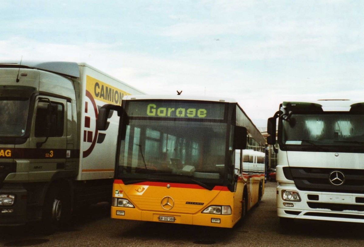 (121'617) - PostAuto Graub�nden - GR 102'388 - Mercedes (ex PostAuto Nordschweiz Nr. 4; ex P 25'240) am 21. Oktober 2009 in Wil, Larag