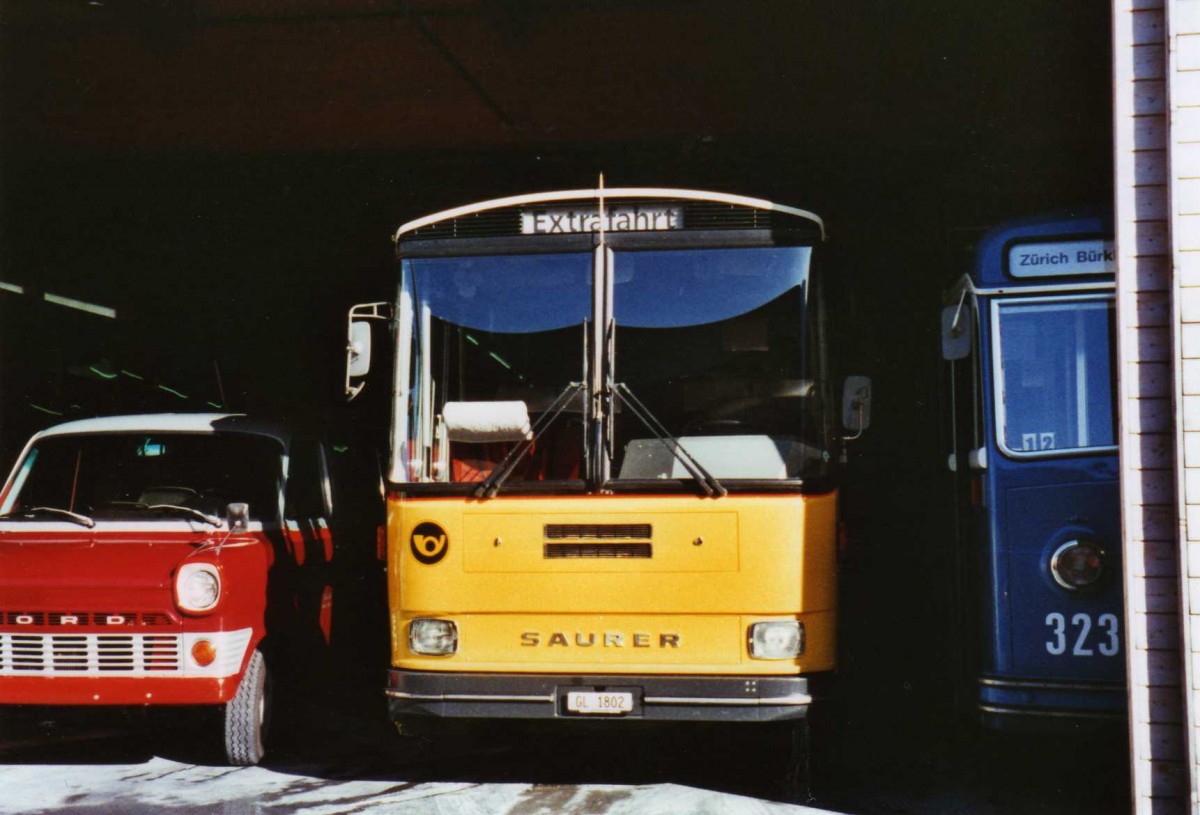 (121'803) - Biegger, Uster - Nr. 9/GL 1802 - Saurer/R&J (ex P 24'366) am 24. Oktober 2009 in Ziegelbr�cke, Museum