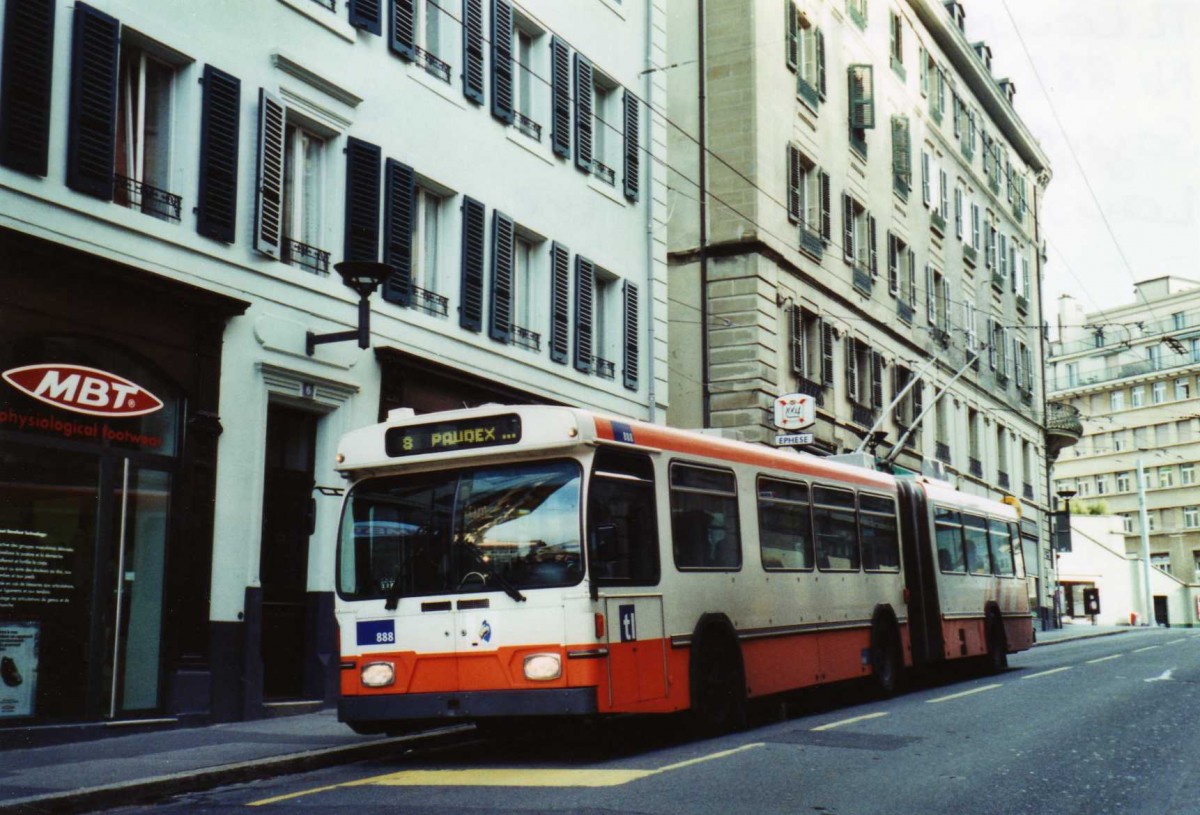 (122'319) - TL Lausanne - Nr. 888 - Saurer/Hess Gelenktrolleybus (ex TPG Gen�ve Nr. 659) am 19. November 2009 in Lausanne, Rue Neuve