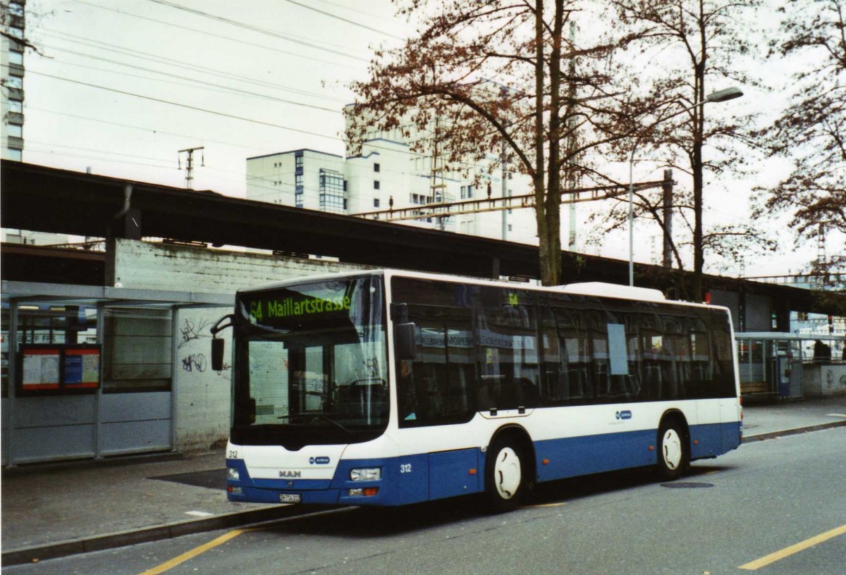 (122'916) - VBZ Z�rich - Nr. 312/ZH 714'312 - MAN am 13. Dezember 2009 beim Bahnhof Z�rich-Oerlikon