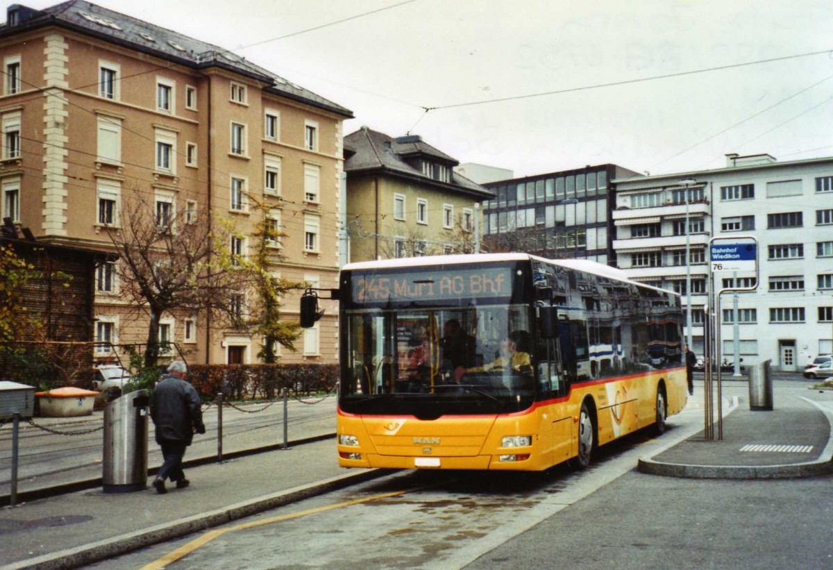 (123'006) - Stutz, Jonen - Nr. 232/AG 6752 - MAN am 13. Dezember 2009 beim Bahnhof Z�rich-Wiedikon