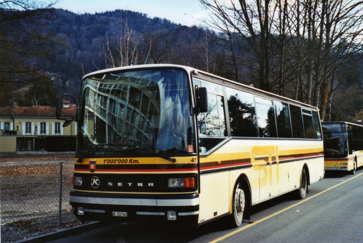 (124'537) - STI Thun - Nr. 45/BE 322'545 - Setra (ex AGS Sigriswil Nr. 3) am 5. M�rz 2010 bei der Schiffl�ndte Thun