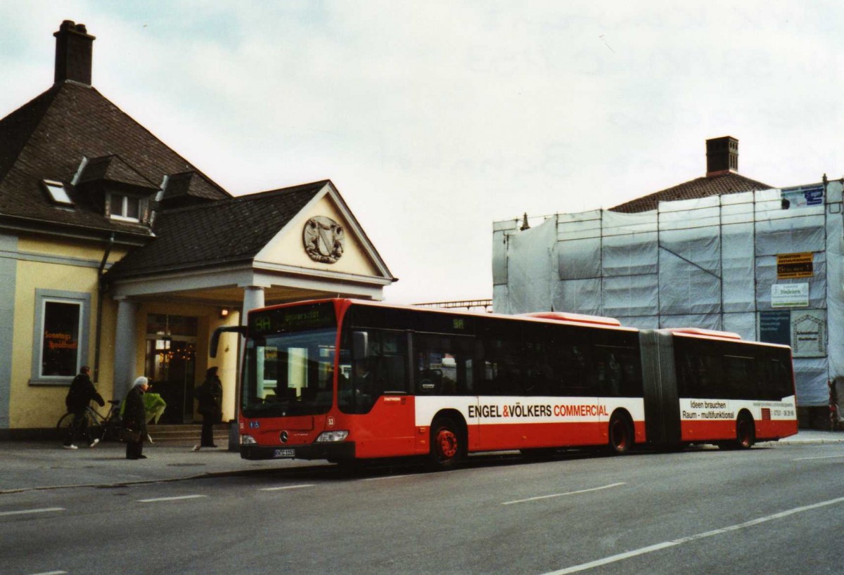 (124'811) - SWK Konstanz - Nr. 53/KN-C 1153 - Mercedes am 10. M�rz 2010 beim Bahnhof Konstanz