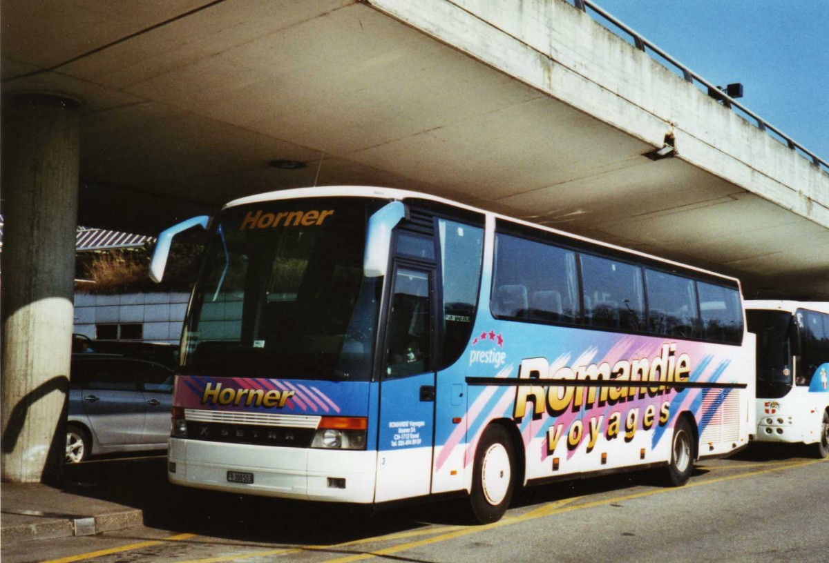 (124'913) - Horner, Tafers - Nr. 3/FR 300'503 - Setra am 13. M�rz 2010 in Gen�ve, A�roport