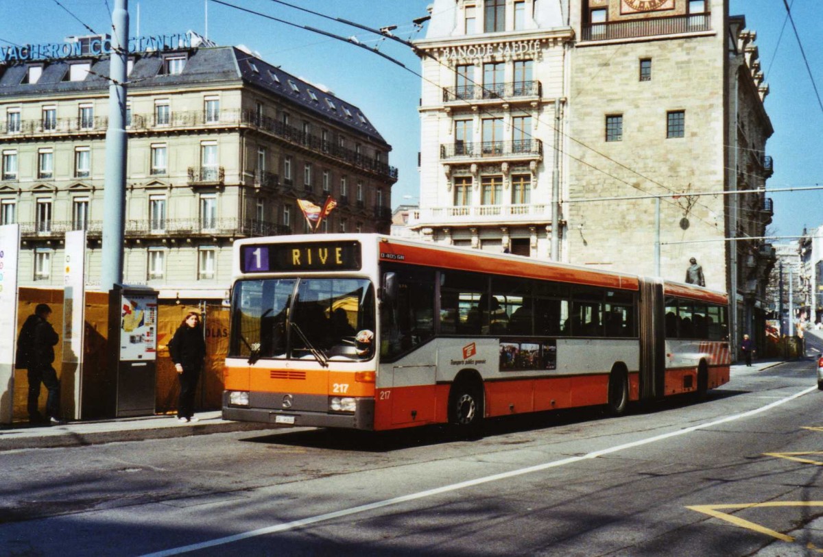 (125'001) - TPG Gen�ve - Nr. 217/GE 96'800 - Mercedes am 13. M�rz 2010 in Gen�ve, Bel-Air