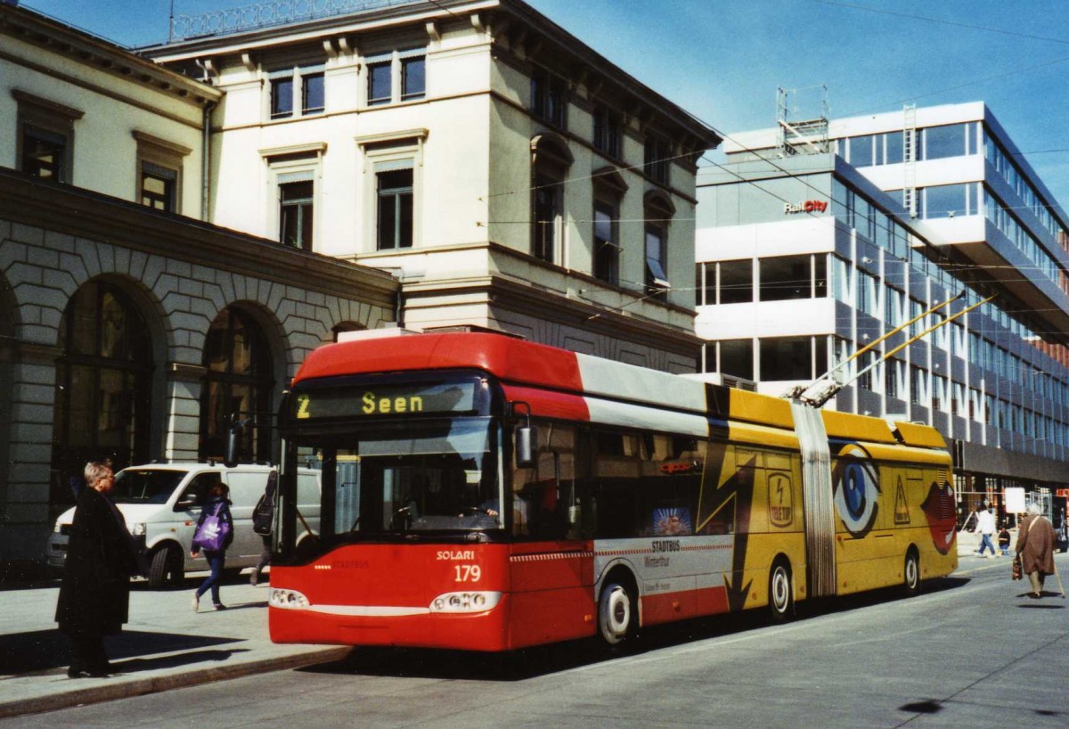 (125'030) - SW Winterthur - Nr. 179 - Solaris Gelenktrolleybus am 17. M�rz 2010 beim Hauptbahnhof Winterthur
