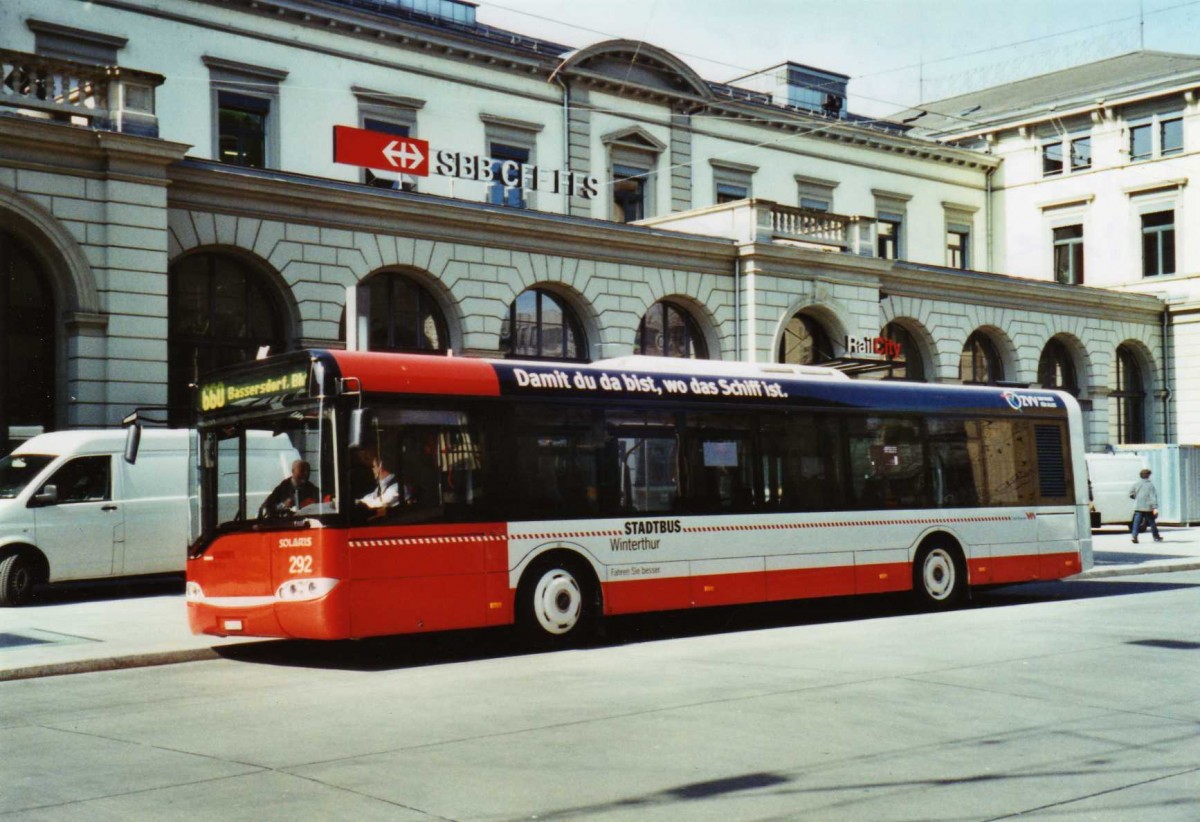 (125'035) - SW Winterthur - Nr. 292/ZH 730'292 - Solaris am 17. M�rz 2010 beim Hauptbahnhof Winterthur