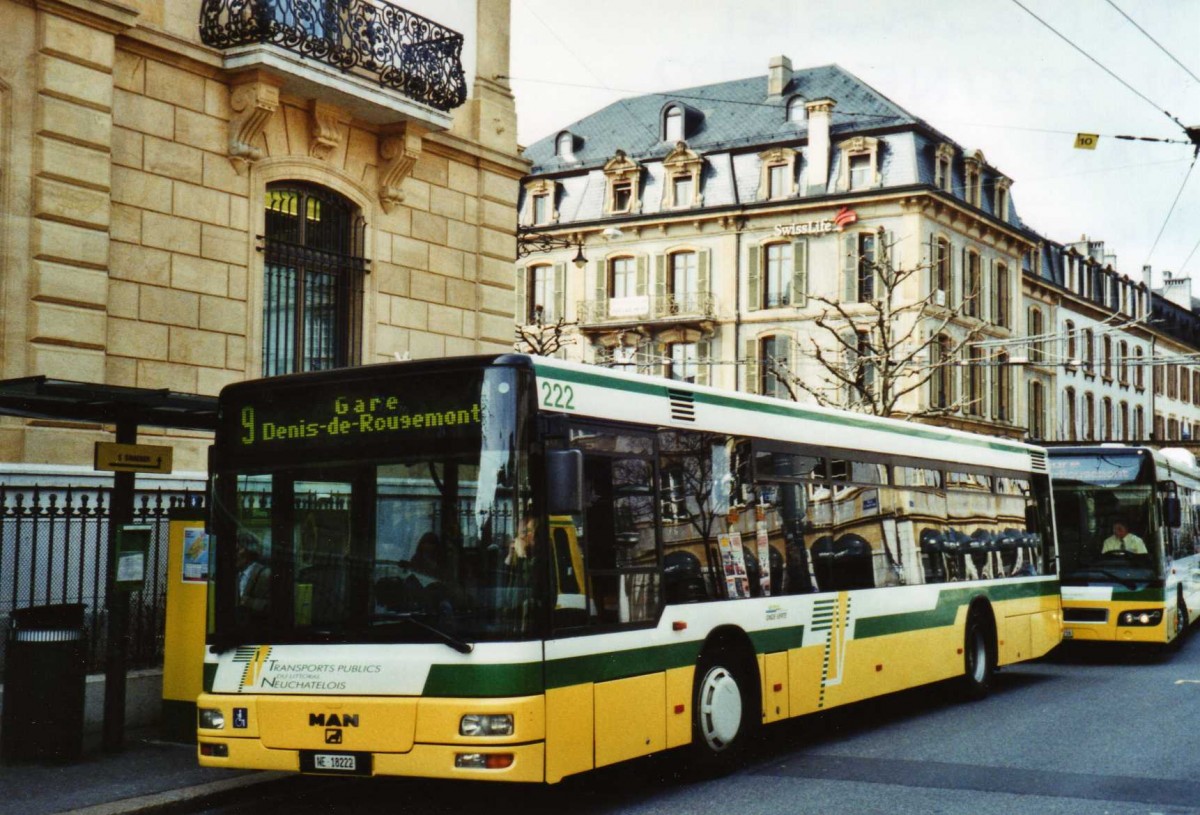 (125'226) - TN Neuch�tel - Nr. 222/NE 18'222 - MAN am 22. M�rz 2010 in Neuch�tel, Place Pury