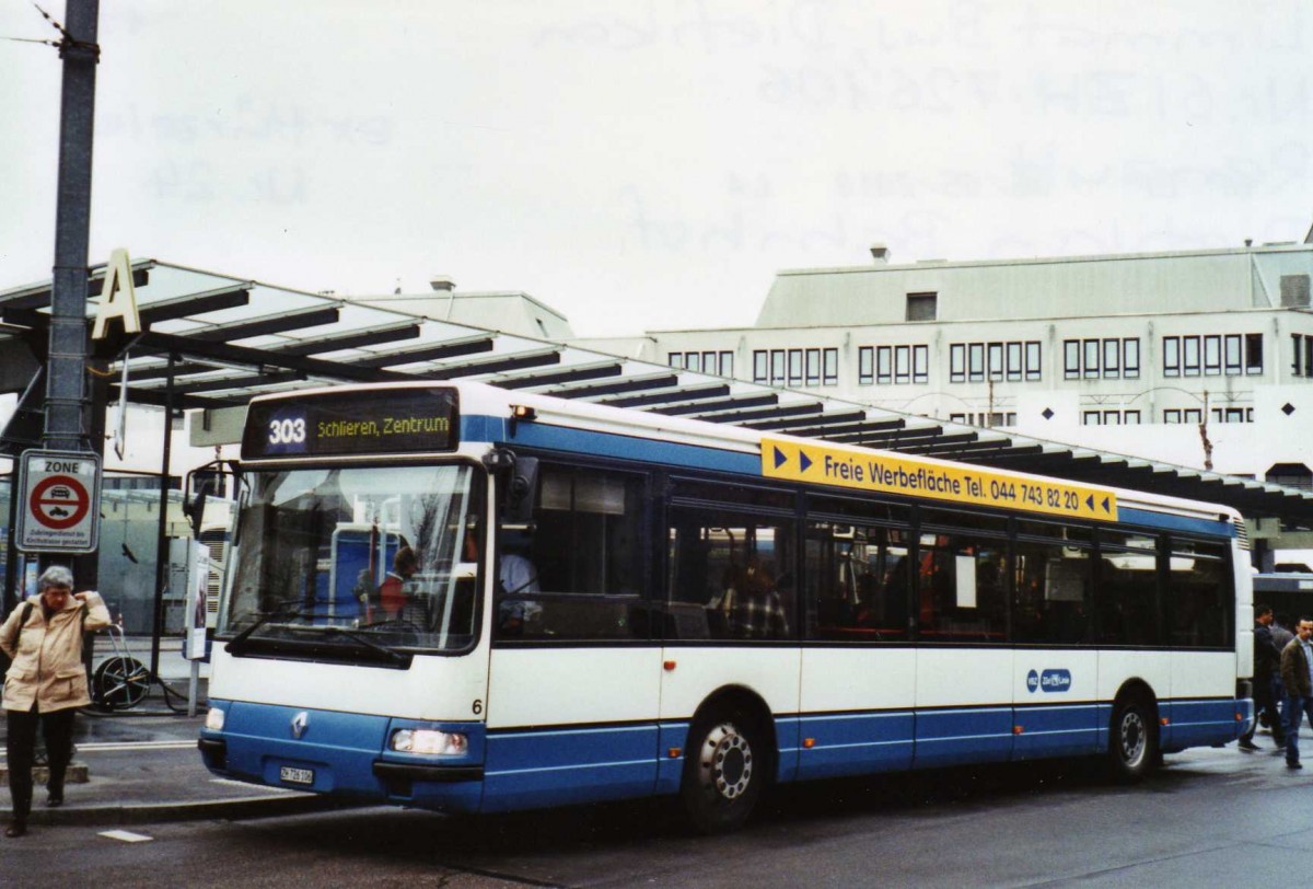 (125'407) - Limmat Bus, Dietikon - Nr. 6/ZH 726'106 - Renault (ex H�rzeler, Dietikon Nr. 24) am 14. April 2010 beim Bahnhof Dietikon
