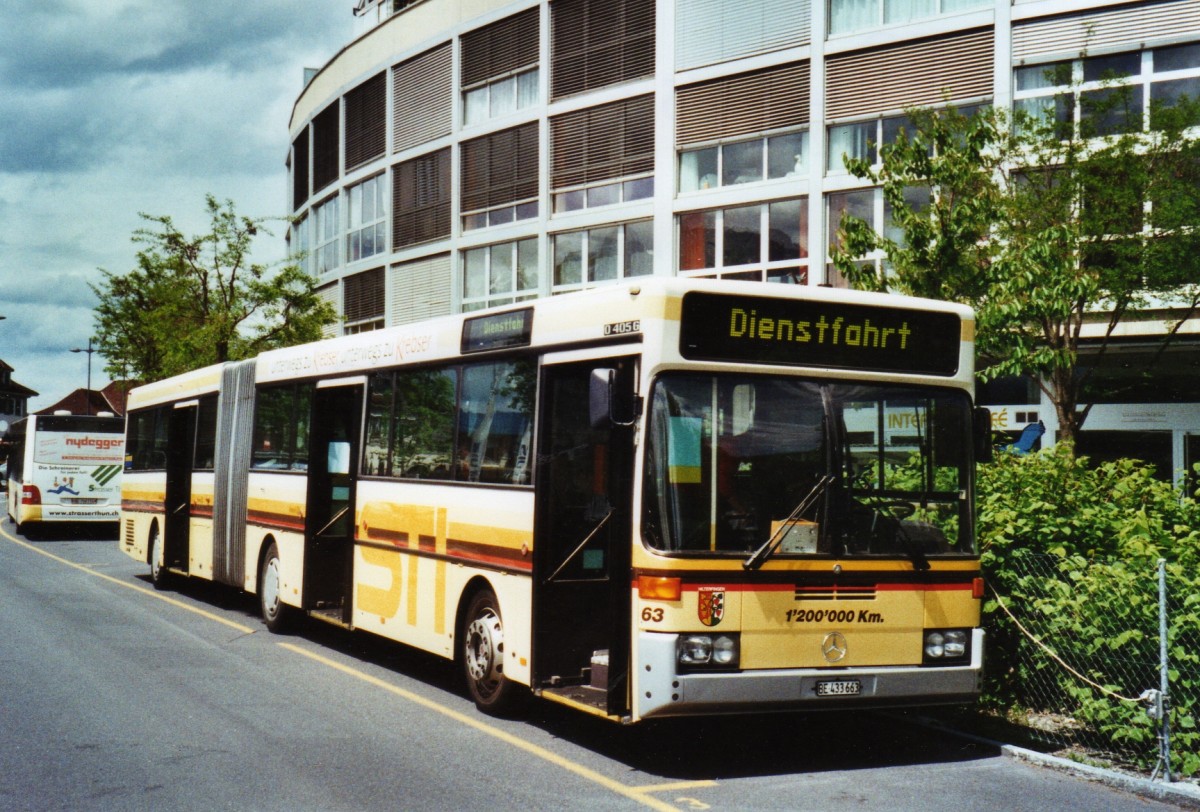 (126'118) - STI Thun - Nr. 63/BE 433'663 - Mercedes am 11. Mai 2010 bei der Schiffl�ndte Thun