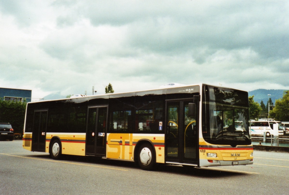 (127'021) - STI Thun - Nr. 128/BE 800'128 - MAN am 20. Juni 2010 bei der Schiffl�ndte Thun