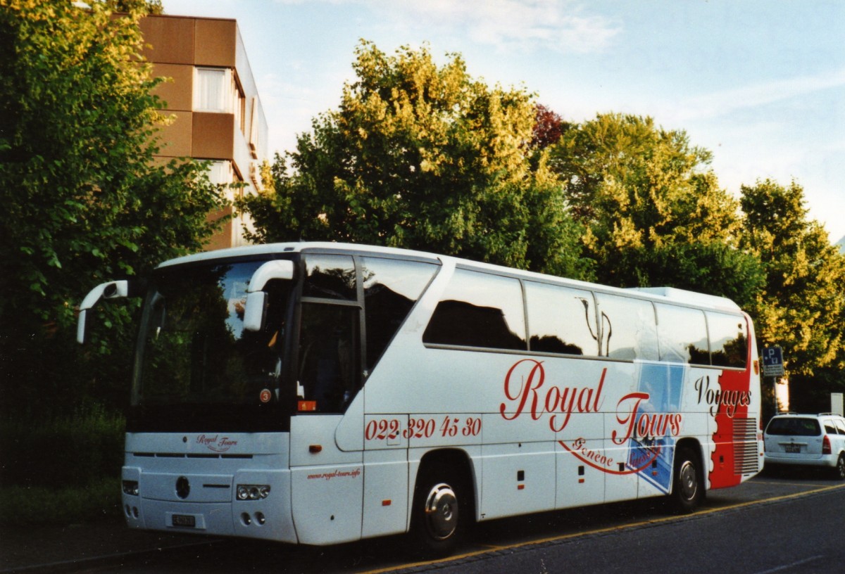 (127'309) - Royal-Tours, Gen�ve - GE 960'203 - Mercedes am 26. Juni 2010 in Thun, Hotel Seepark