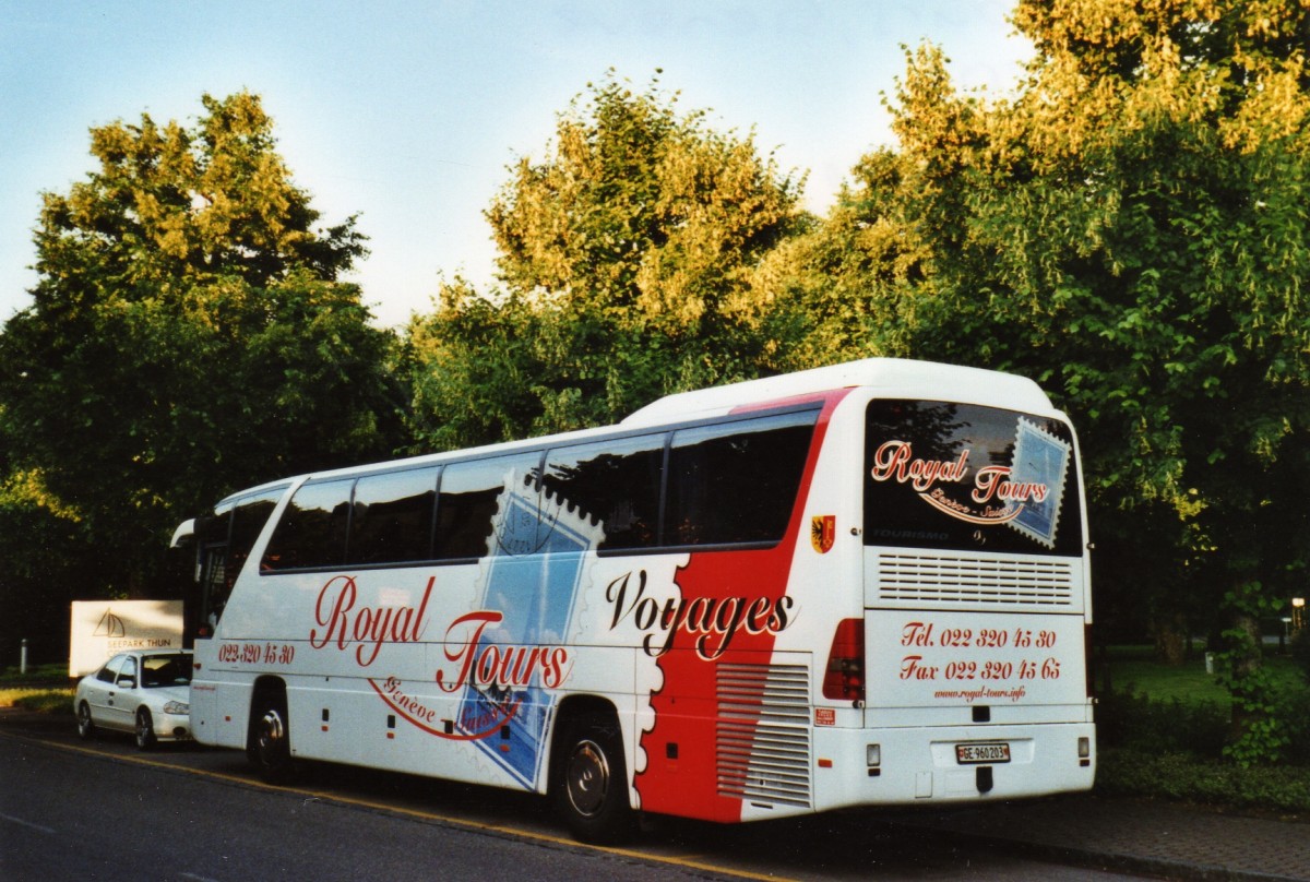 (127'310) - Royal-Tours, Gen�ve - GE 960'203 - Mercedes am 26. Juni 2010 in Thun, Hotel Seepark