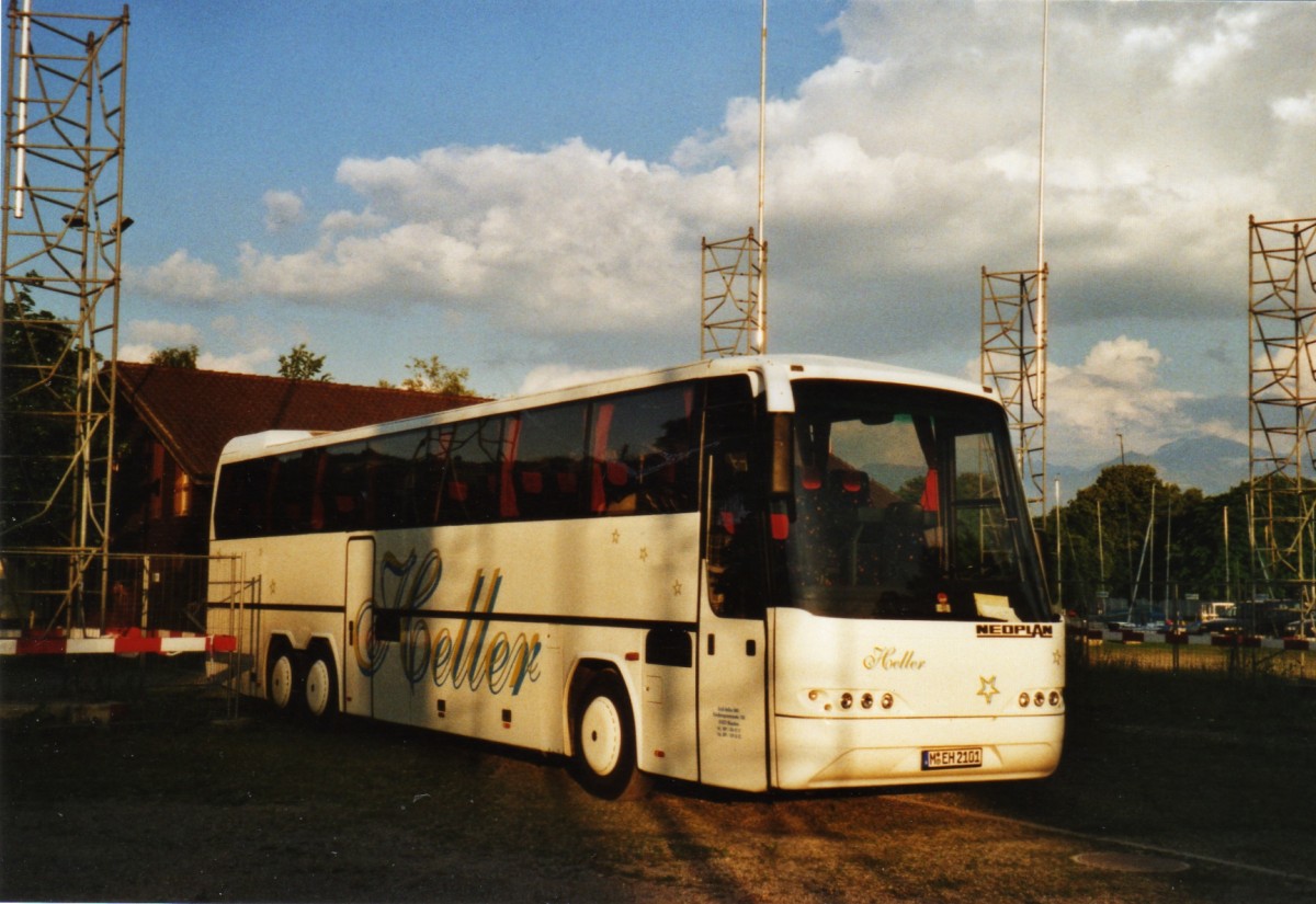 (127'311) - Aus Deutschland: Heller, M�nchen - M-EH 2101 - Neoplan am 26. Juni 2010 in Thun, Lachenwiese
