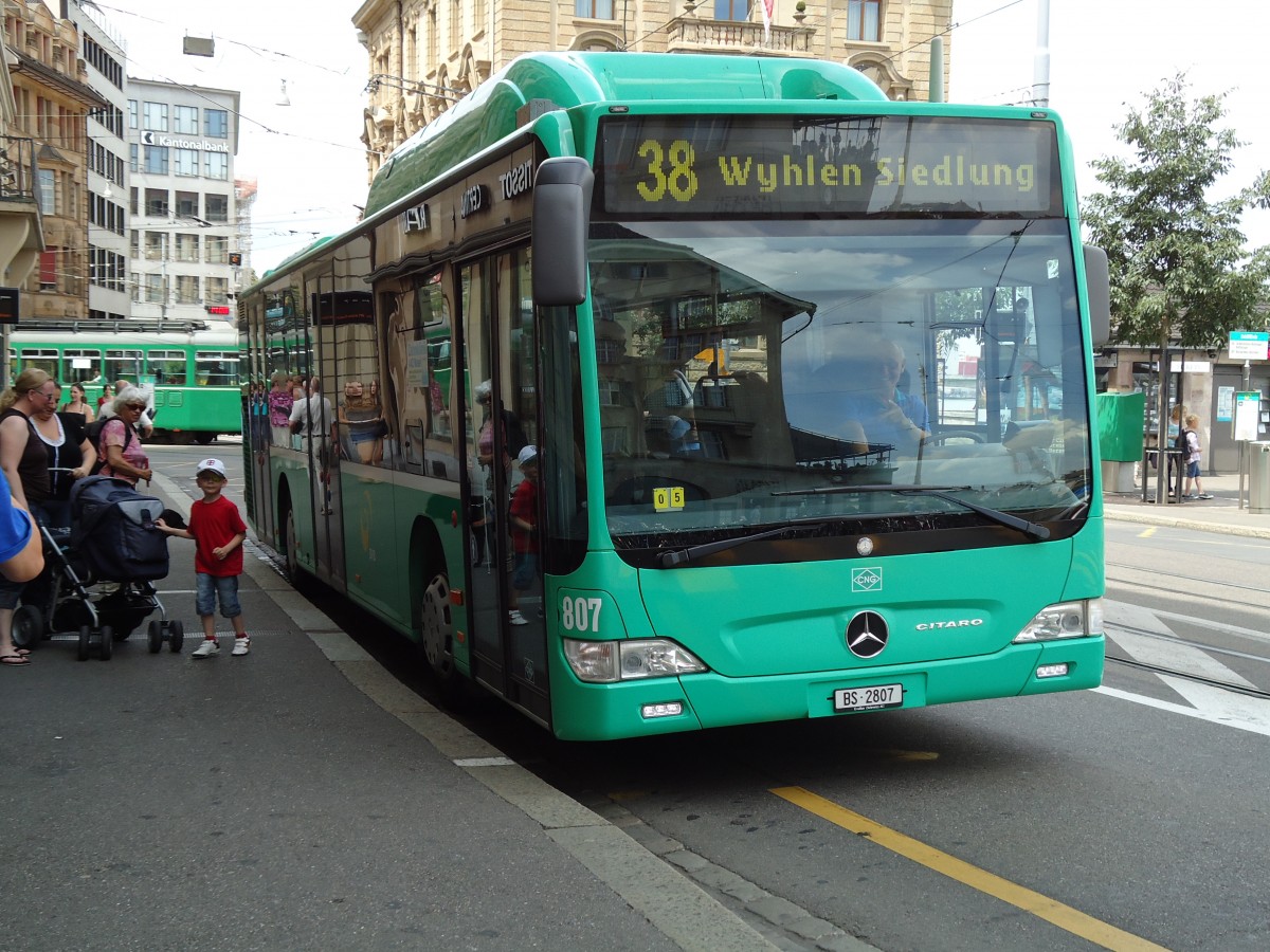 (127'671) - BVB Basel - Nr. 807/BS 2807 - Mercedes am 6. Juli 2010 in Basel, Schiffl�nde