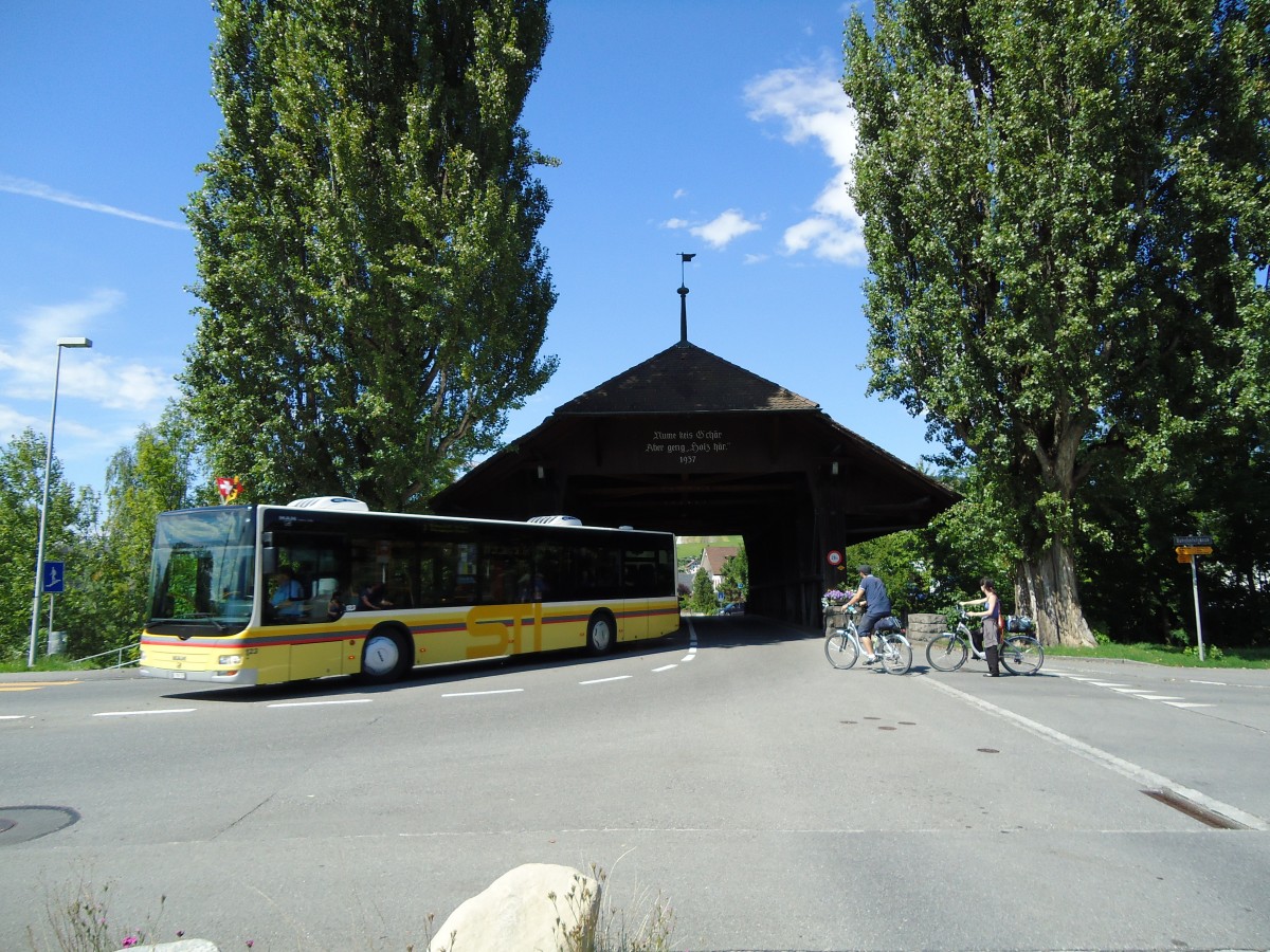 (128'205) - STI Thun - Nr. 123/BE 700'123 - MAN am 1. August 2010 in Steffisburg, Zulgbr�cke