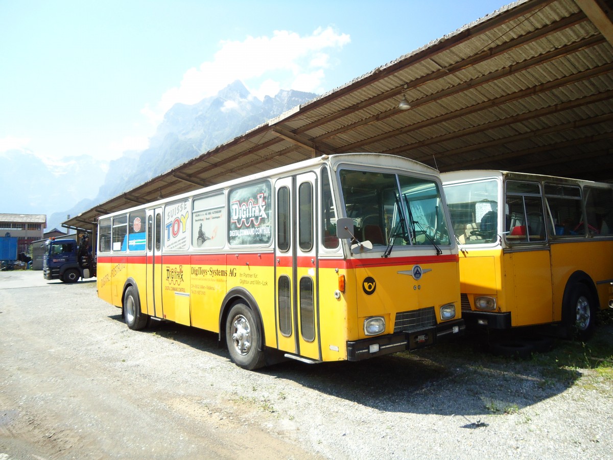 (128'260) - Oldie-Tours Z�risee, Wollerau - Saurer/Hess (ex Wohlgemuth, Hochwald) am 7. August 2010 in N�fels, Industrie