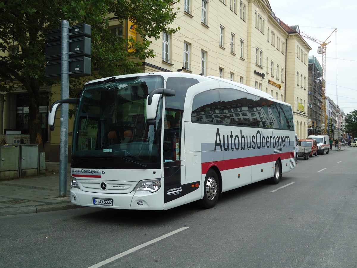 (128'581) - Autobus Oberbayern, M�nchen - M-AX 5332 - Mercedes am 11. August 2010 beim Hauptbahnhof M�nchen