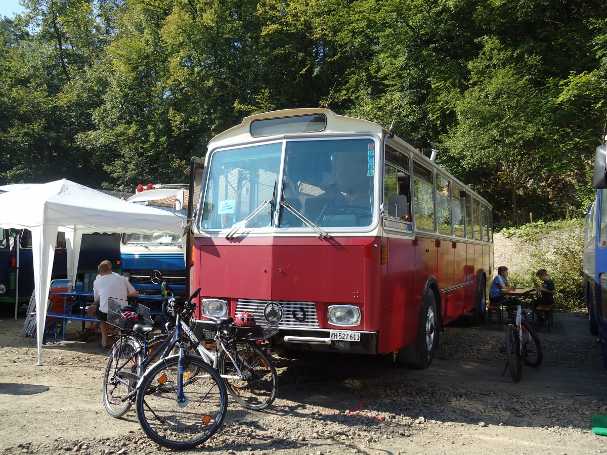 (128'934) - Niederer, Langwiesen - ZH 527'611 - Saurer/T�scher (ex Sol�r+Fontana, Ilanz) am 22. August 2010 in Thayngen, Wohnbustreffen