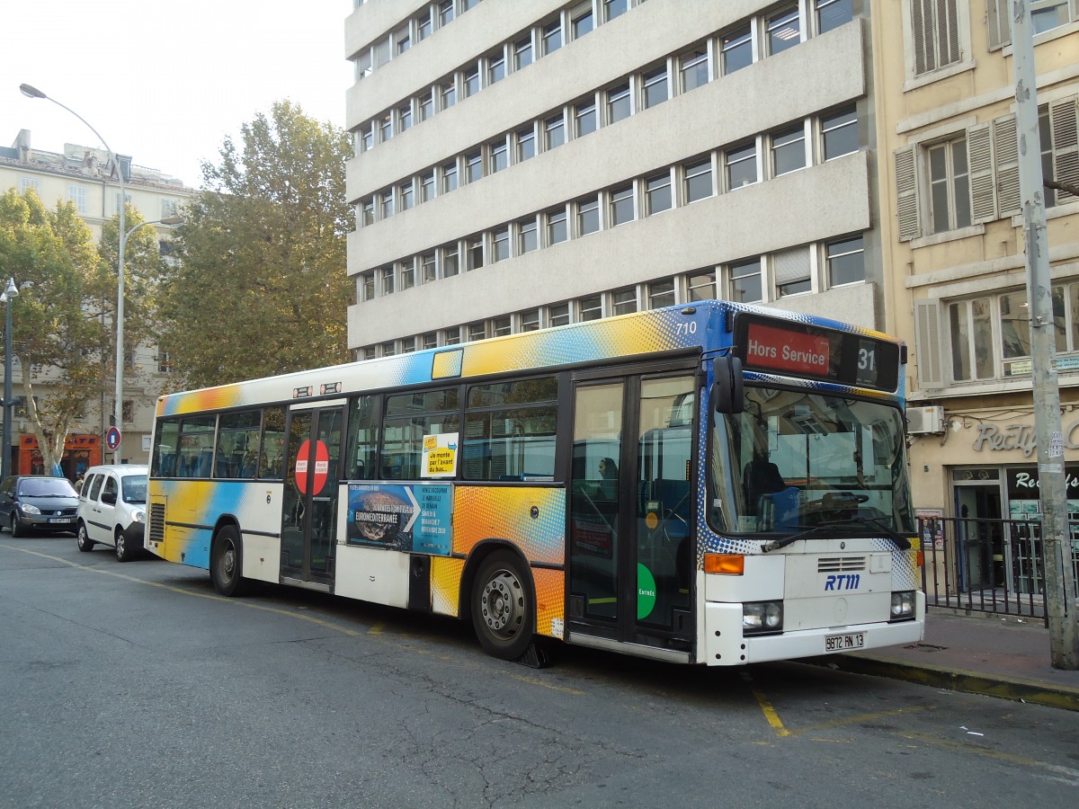 (130'501) - RTM Marseille - Nr. 710/9872 RN 13 - Mercedes am 15. Oktober 2010 in Marseille, Canebi�re Bourse