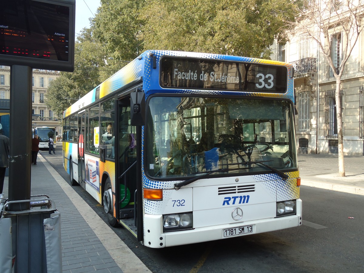 (130'534) - RTM Marseille - Nr. 732/1781 SM 13 - Mercedes am 15. Oktober 2010 in Marseille, Reformes Canebi�re