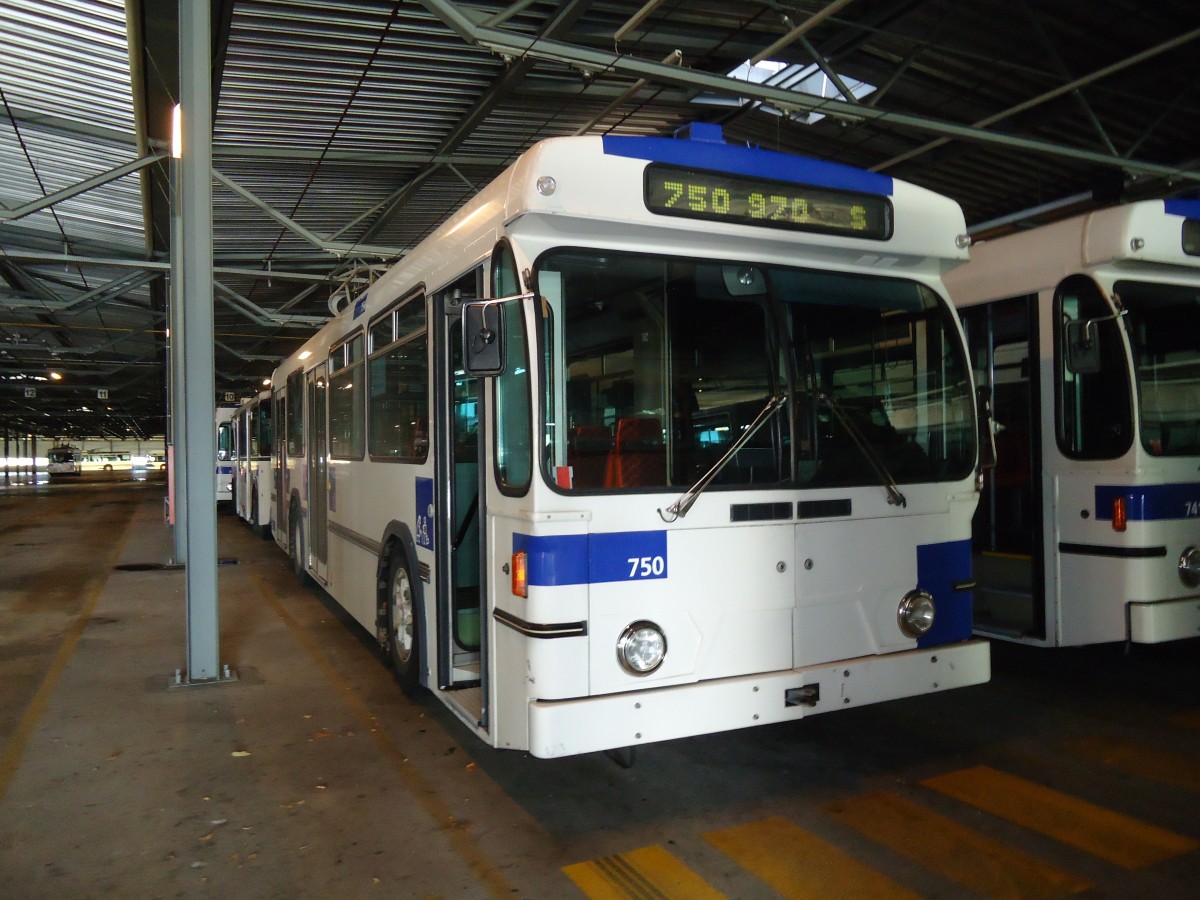(130'904) - TL Lausanne - Nr. 750 - FBW/Hess Trolleybus am 13. November 2010 in Lausanne, D�p�t Pr�laz