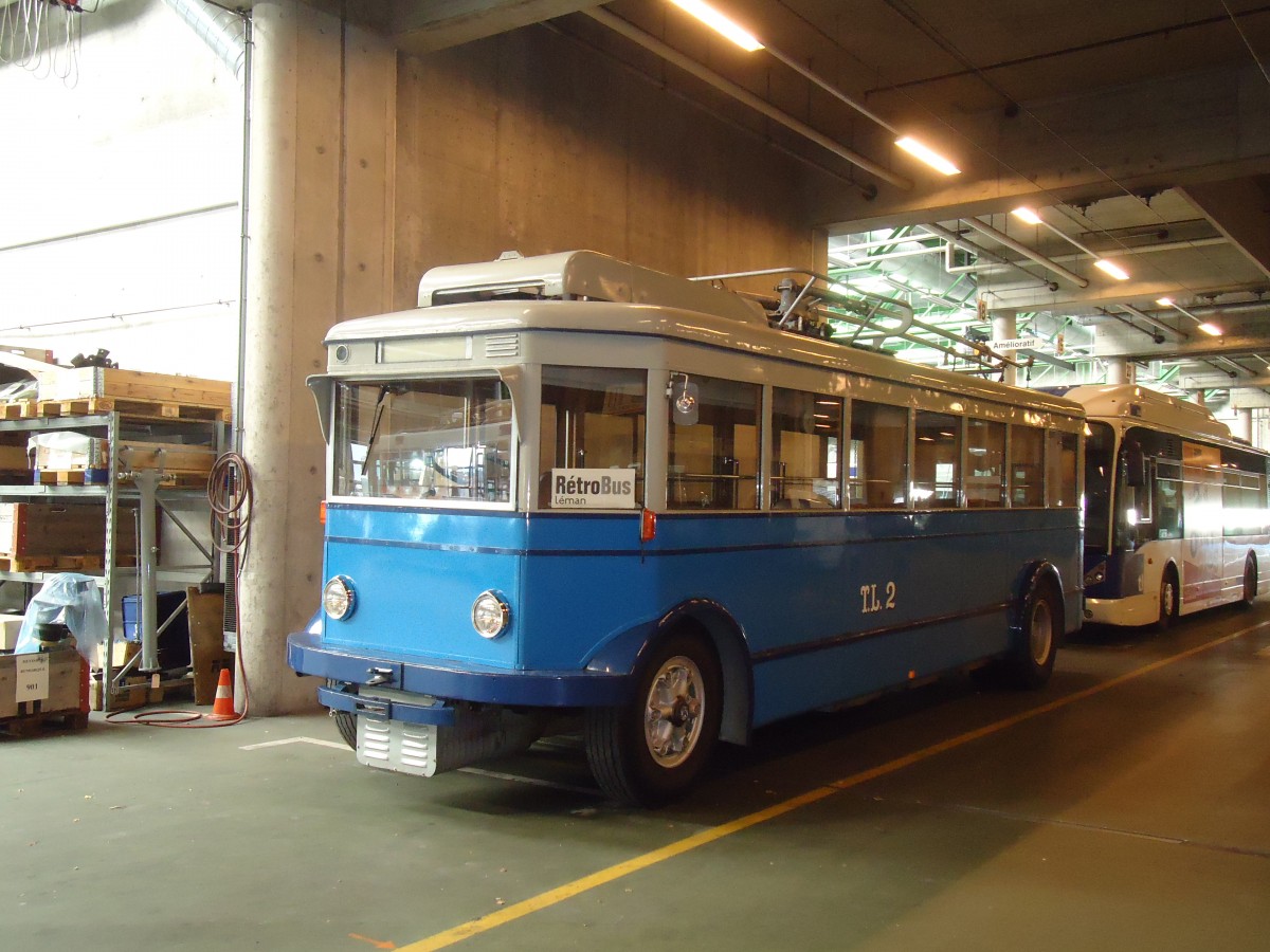 (130'925) - TL Lausanne (R�trobus) - Nr. 2 - FBW/Eggli Trolleybus (ex Nr. 3) am 13. November 2010 in Lausanne, D�p�t Pr�laz