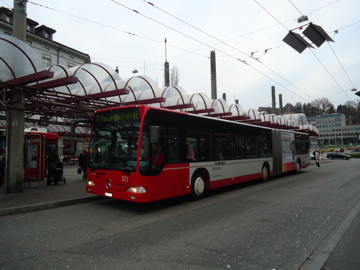 (131'054) - SW Winterthur - Nr. 321/ZH 687'321 - Mercedes am 17. November 2010 beim Hauptbahnhof Winterthur