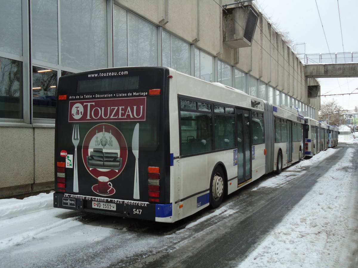 (131'215) - TL Lausanne - Nr. 547/VD 1511 - Van Hool am 5. Dezember 2010 in Lausanne, D�p�t Borde