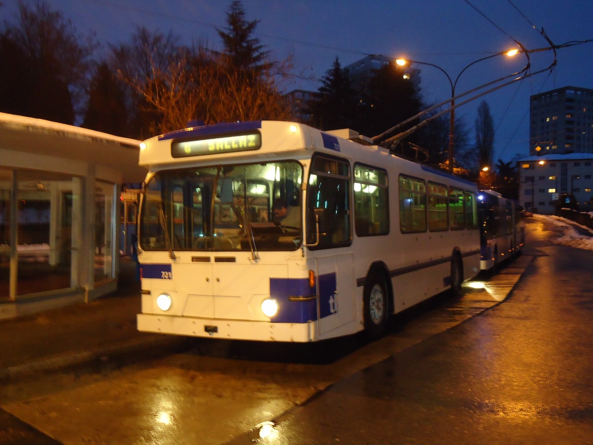 (131'286) - TL Lausanne - Nr. 721 - FBW/Hess Trolleybus am 5. Dezember 2010 in Lausanne, Maladi�re