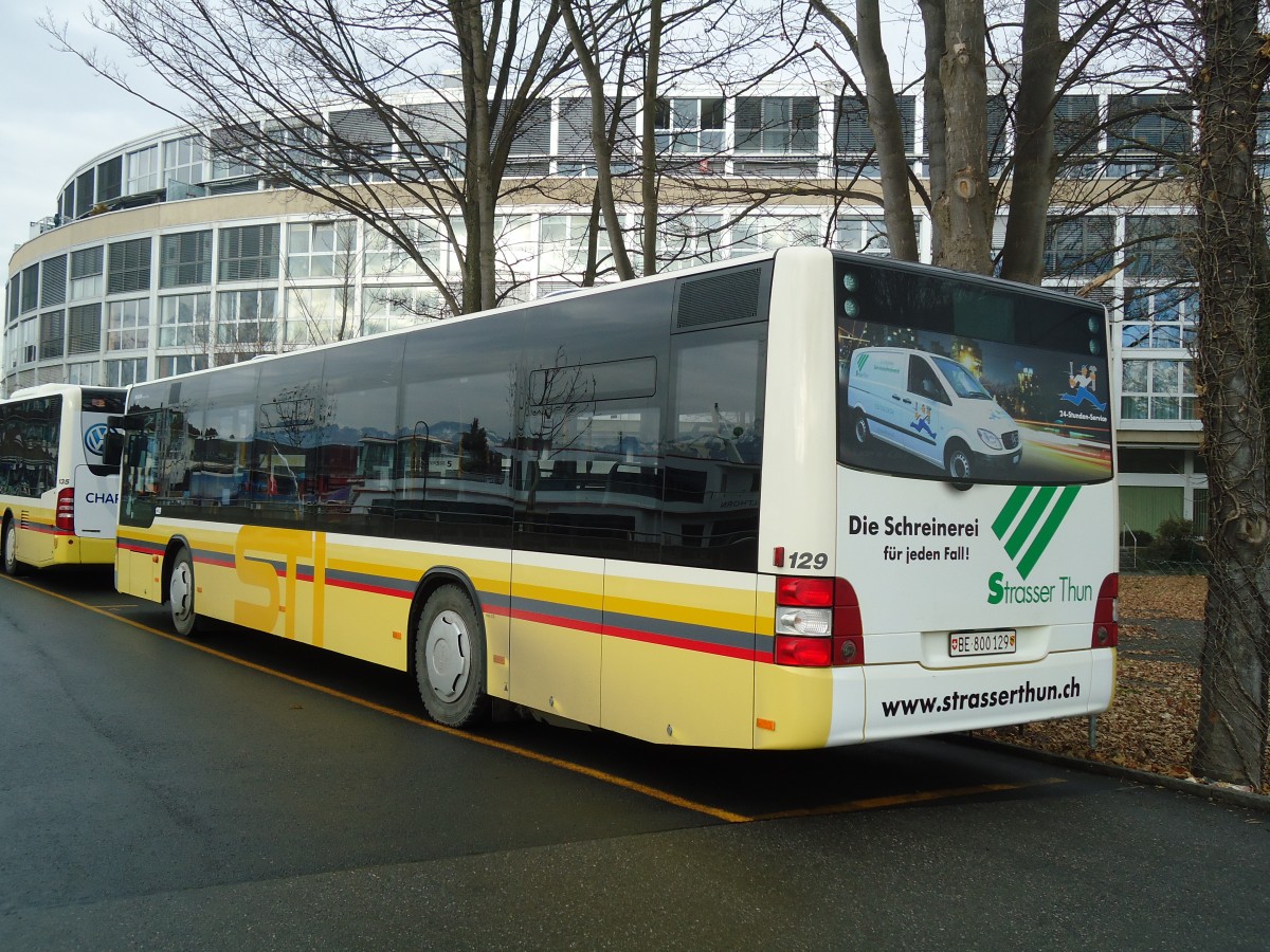 (131'666) - STI Thun - Nr. 129/BE 800'129 - MAN am 22. Dezember 2010 bei der Schiffl�ndte Thun