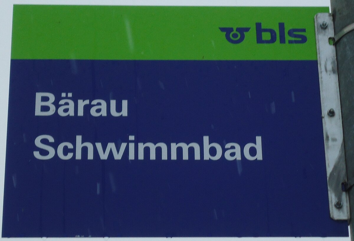 (131'745) - bls-Haltestellenschild - B�rau, B�rau Schwimmbad - am 28. Dezember 2010