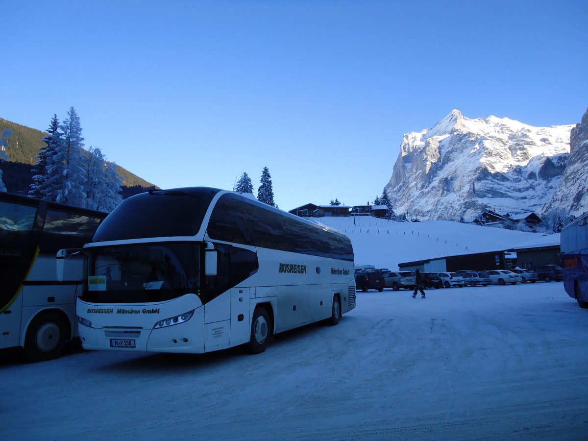 (131'887) - Aus Deutschland: Busreisen M�nchen, M�nchen - M-Y 158 - Neoplan am 31. Dezember 2010 in Grindelwald, Grund