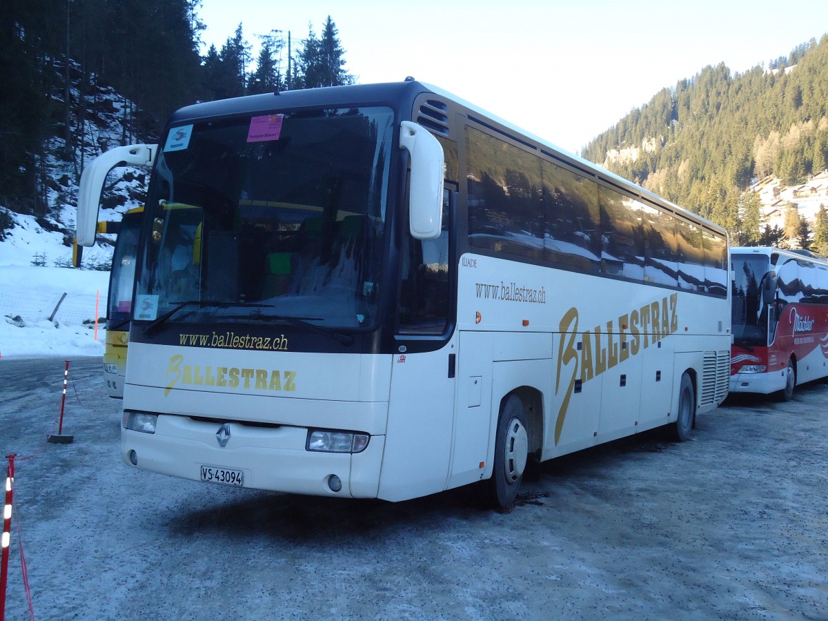 (132'012) - Ballestraz, Gr�ne - VS 43'094 - Renault am 8. Januar 2011 in Adelboden, ASB