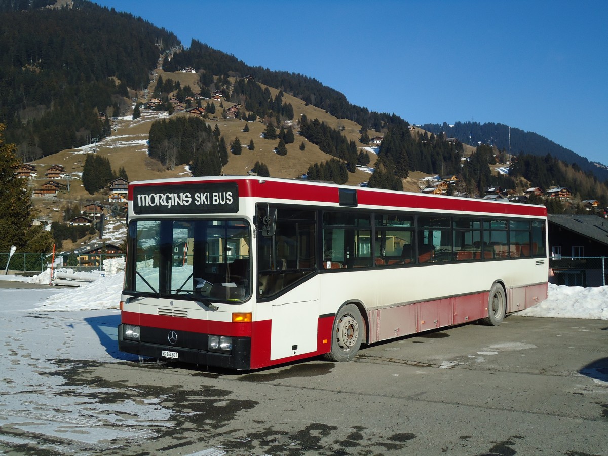 (132'397) - T�l�morgins, Morgins - VS 164'813 - Mercedes (ex VAG Freiburg/D Nr. 829) am 22. Januar 2011 in Morgins, Feuerwehr