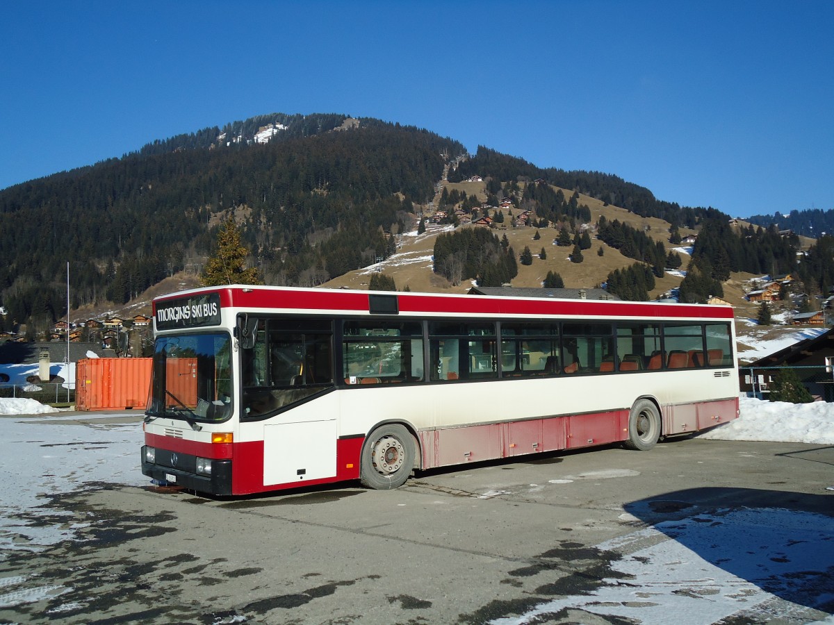 (132'398) - T�l�morgins, Morgins - VS 164'813 - Mercedes (ex VAG Freiburg/D Nr. 829) am 22. Januar 2011 in Morgins, Feuerwehr