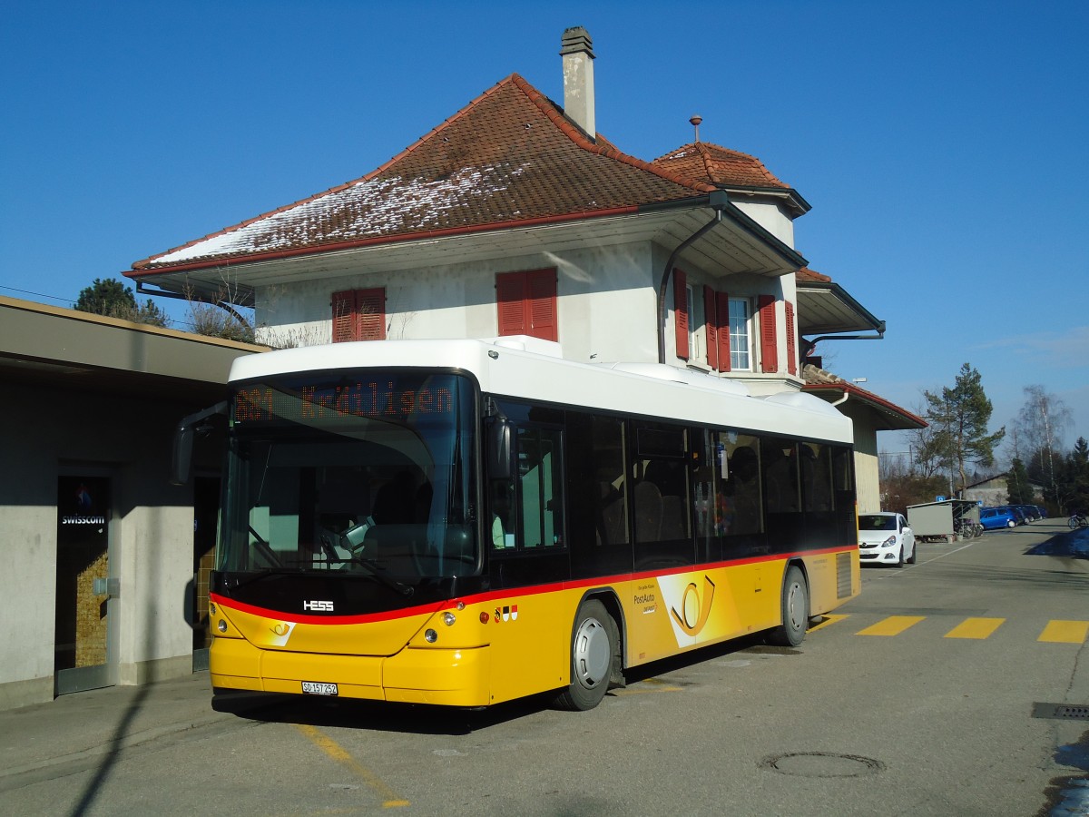 (132'448) - Steiner, Messen - SO 157'252 - Scania/Hess am 24. Januar 2011 beim Bahnhof B�tterkinden
