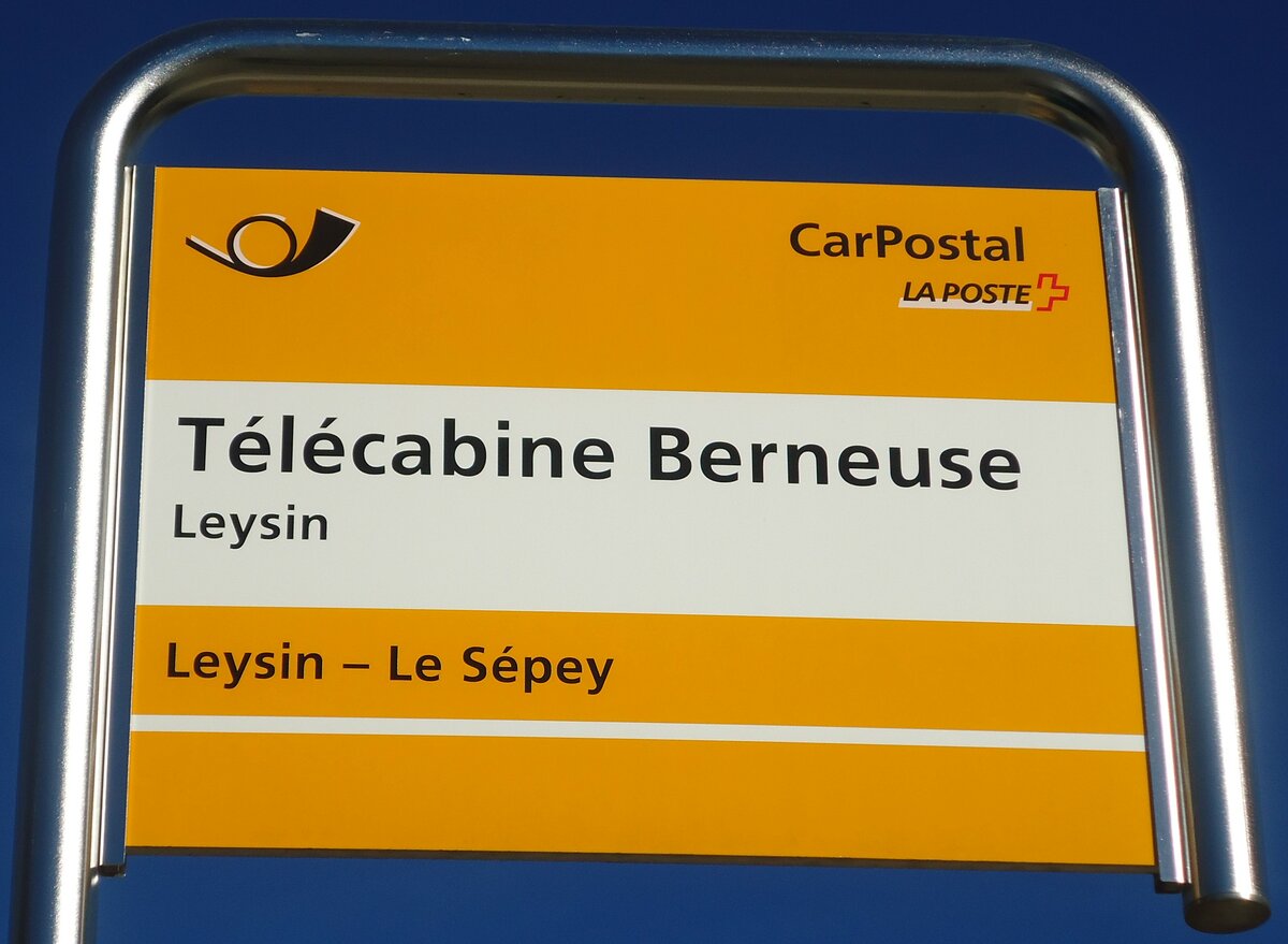 (132'483) - PostAuto-Haltestellenschild - Leysin, T�l�cabine Berneuse - am 6. Februar 2011