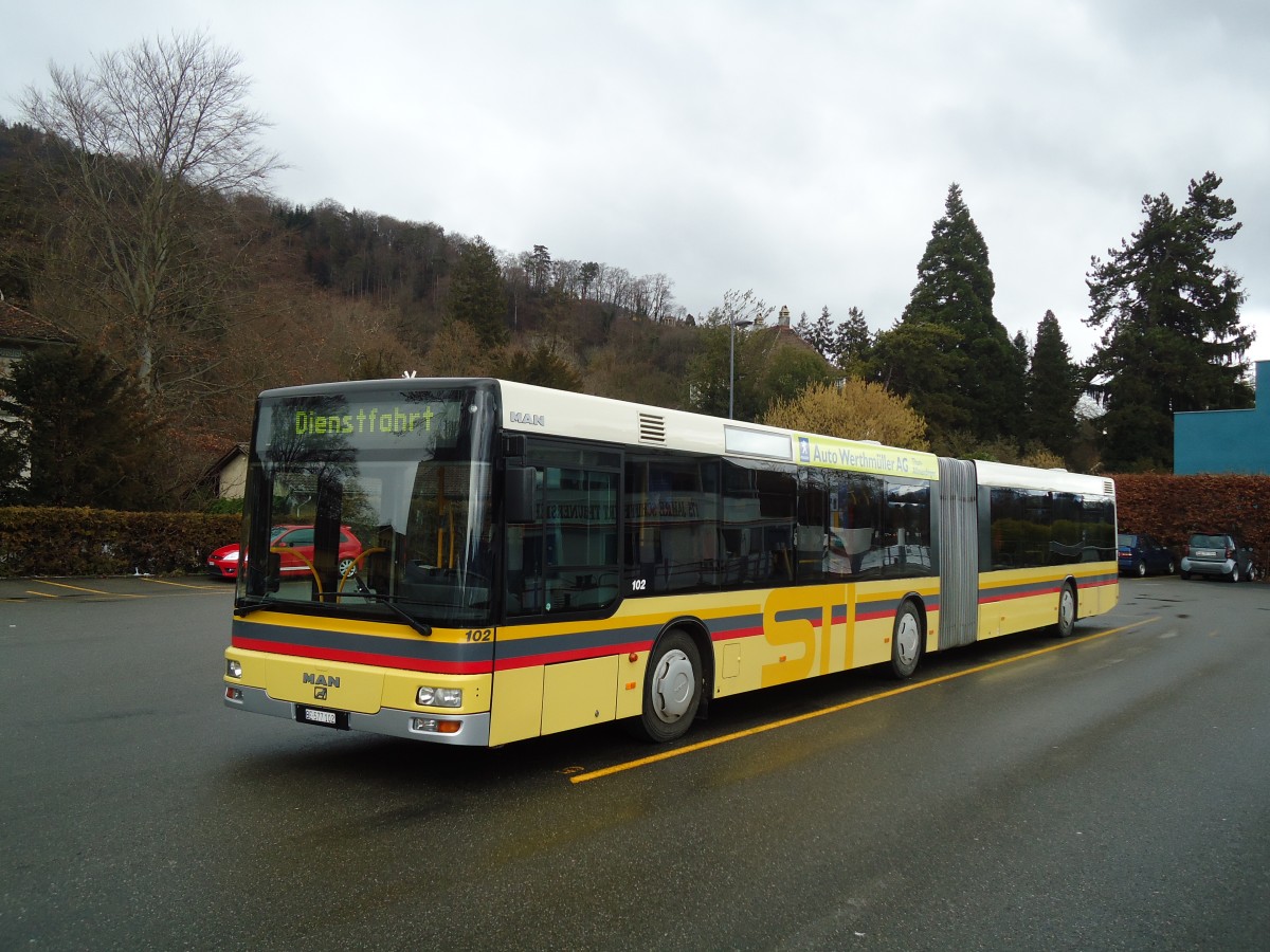 (132'653) - STI Thun - Nr. 102/BE 577'102 - MAN am 27. Februar 2011 bei der Schiffl�ndte Thun