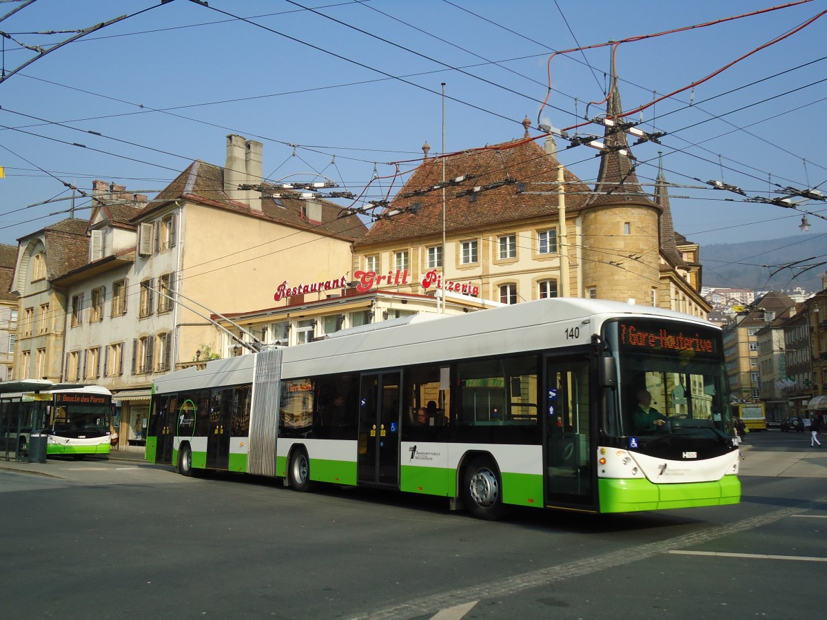 (132'752) - TN Neuch�tel - Nr. 140 - Hess/Hess Gelenktrolleybus am 8. M�rz 2011 in Neuch�tel, Place Pury