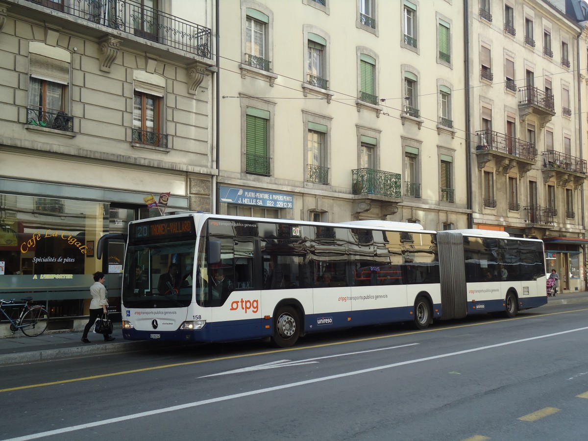 (132'861) - TPG Gen�ve - Nr. 158/GE 960'542 - Mercedes am 10. M�rz 2011 in Gen�ve, Jonction