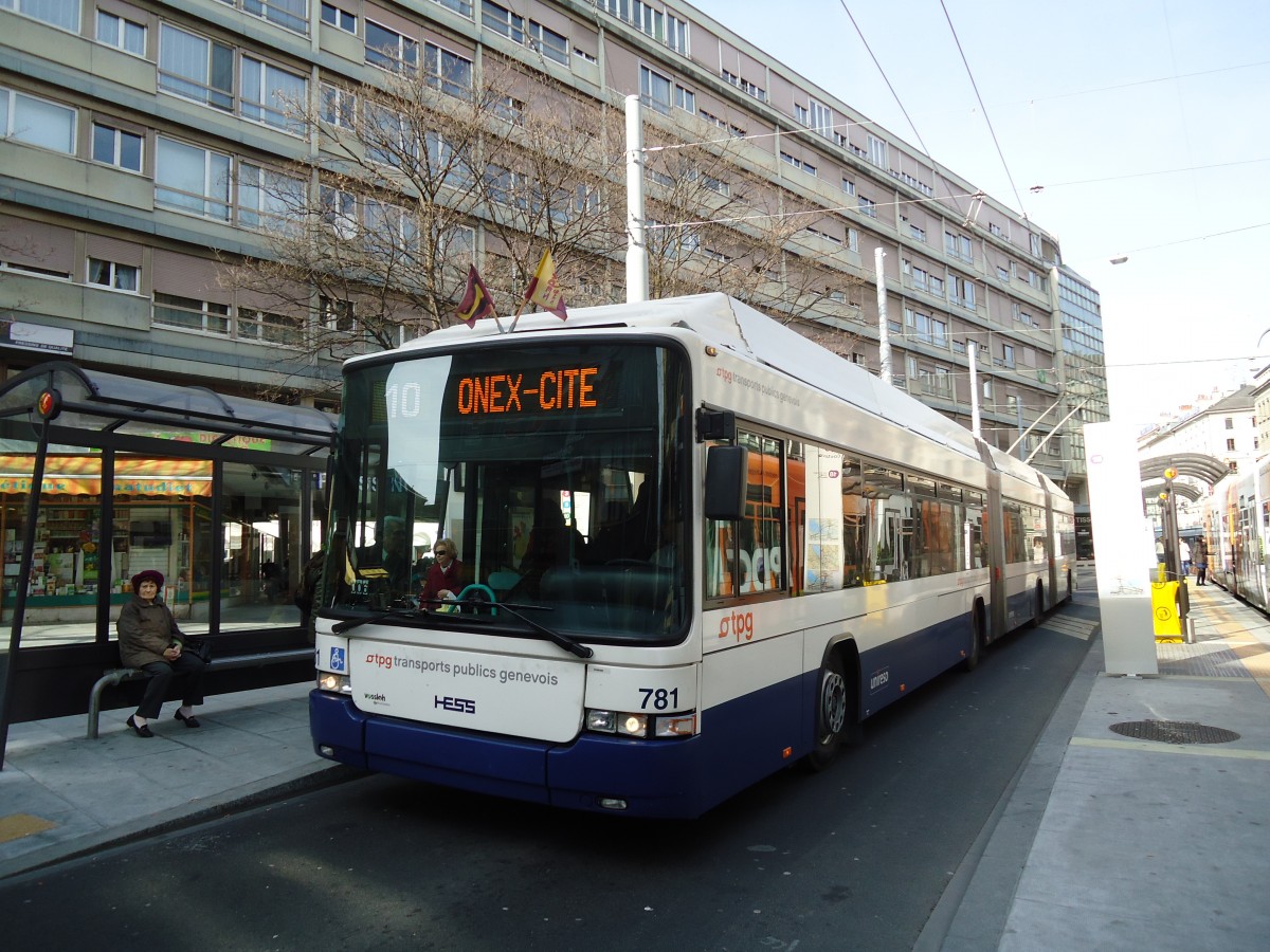(132'925) - TPG Gen�ve - Nr. 781 - Hess/Hess Doppelgelenktrolleybus am 10. M�rz 2011 in Gen�ve, Coutance