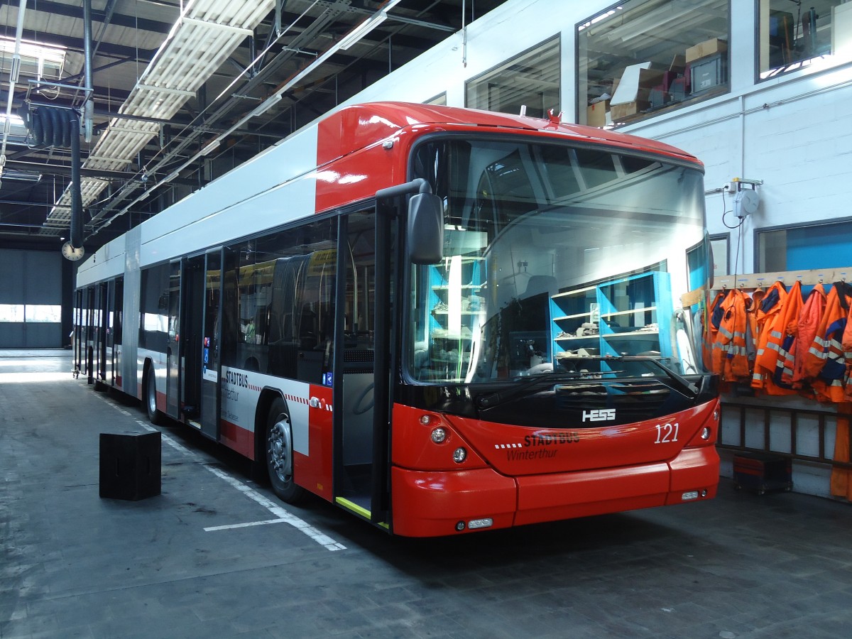 (133'086) - SW Winterthur - Nr. 121 - Hess/Hess Gelenktrolleybus am 20. M�rz 2011 in Winterthur Depot Gr�zefeld