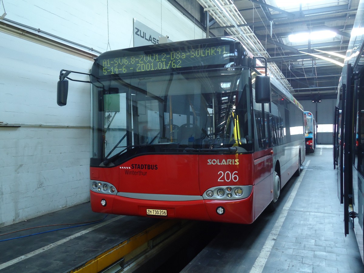 (133'125) - SW Winterthur - Nr. 206/ZH 730'206 - Solaris am 20. M�rz 2011 in Winterthur, Depot Gr�zefeld