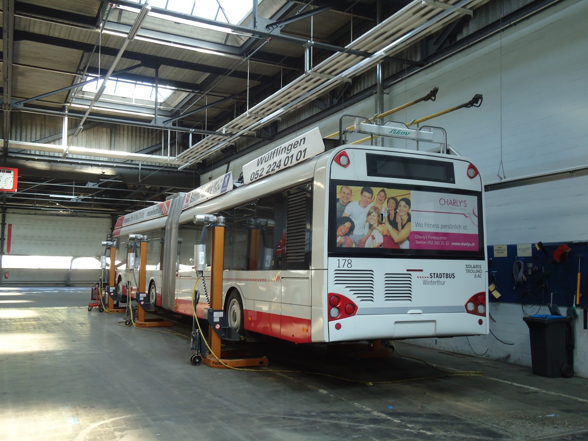 (133'126) - SW Winterthur - Nr. 178 - Solaris Gelenktrolleybus am 20. M�rz 2011 in Winterthur, Depot Gr�zefeld