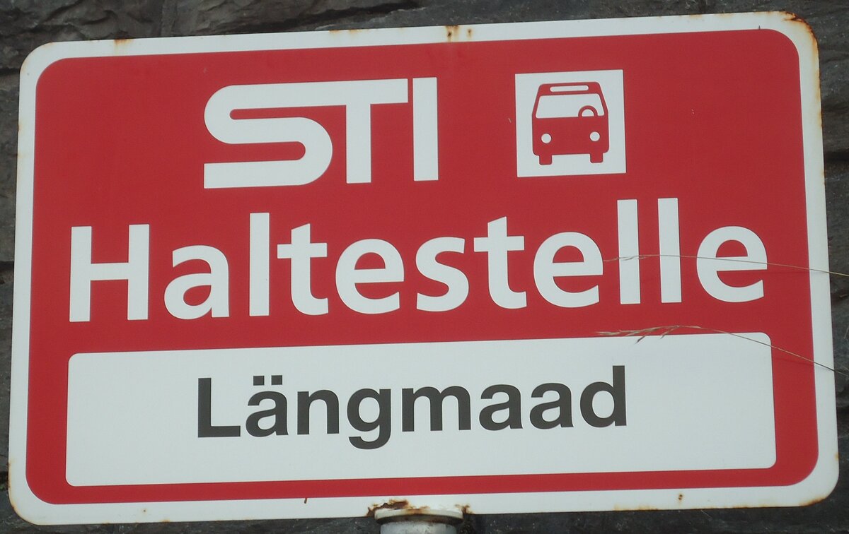 (133'353) - STI-Haltestellenschild - Spiez, L�ngmaad - am 21. April 2011